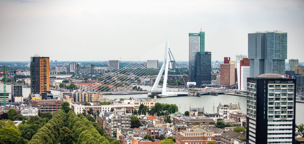 Rechtbank laat verdachten schietpartij Geuzenlaan Rotterdam vrij | Cleerdin & Hamer Advocaten