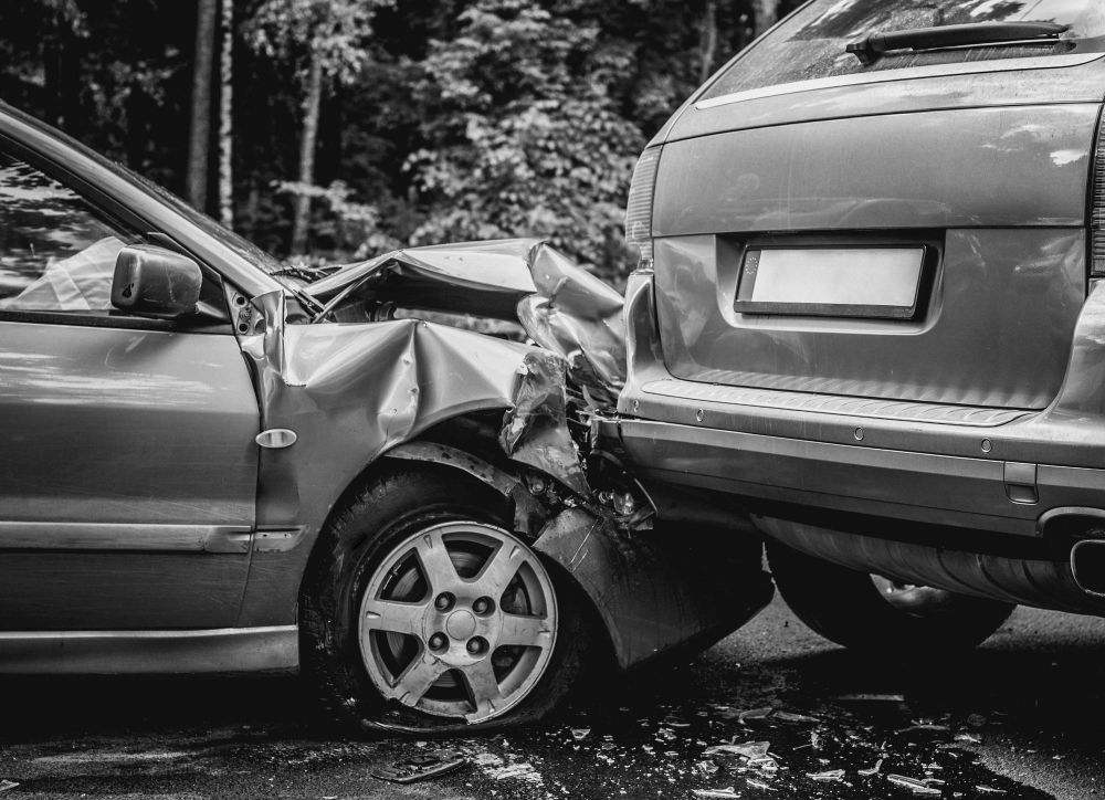 Veroorzaken van een (dodelijk) verkeersongeval - Gevaar of hinder op de weg veroorzaken - Verkeersongevallen | Cleerdin & Hamer Advocaten